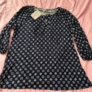 LuLaRoe Debra top